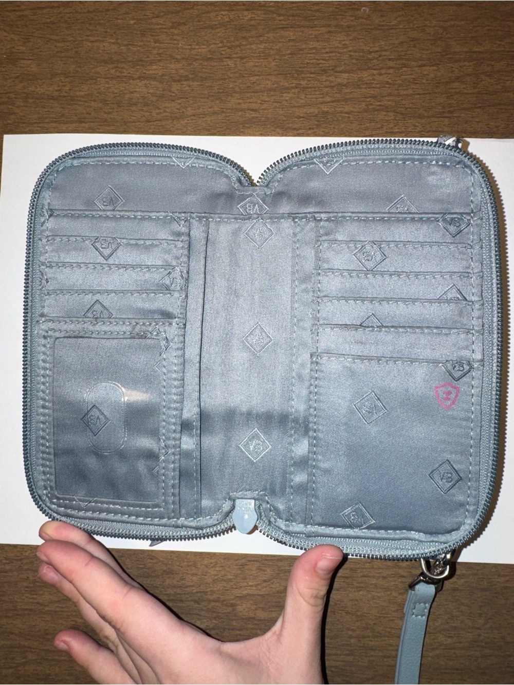 Vera Bradley Plaza Tile Zipper RFID Wallet Gray Blue Wristlet - Picture 2 of 4